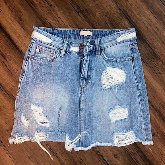 Dear John Premium Denim Size 26 Light Wash Distressed Frayed Hem Mini Skirt - Picture 1 of 7